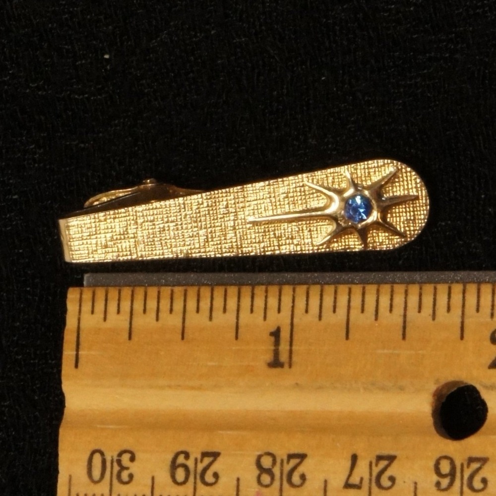 Vintage Tie Clip Gold Tone Blue Rhinestone Starburst Mid Century Atomic Style - Picture 2 of 4